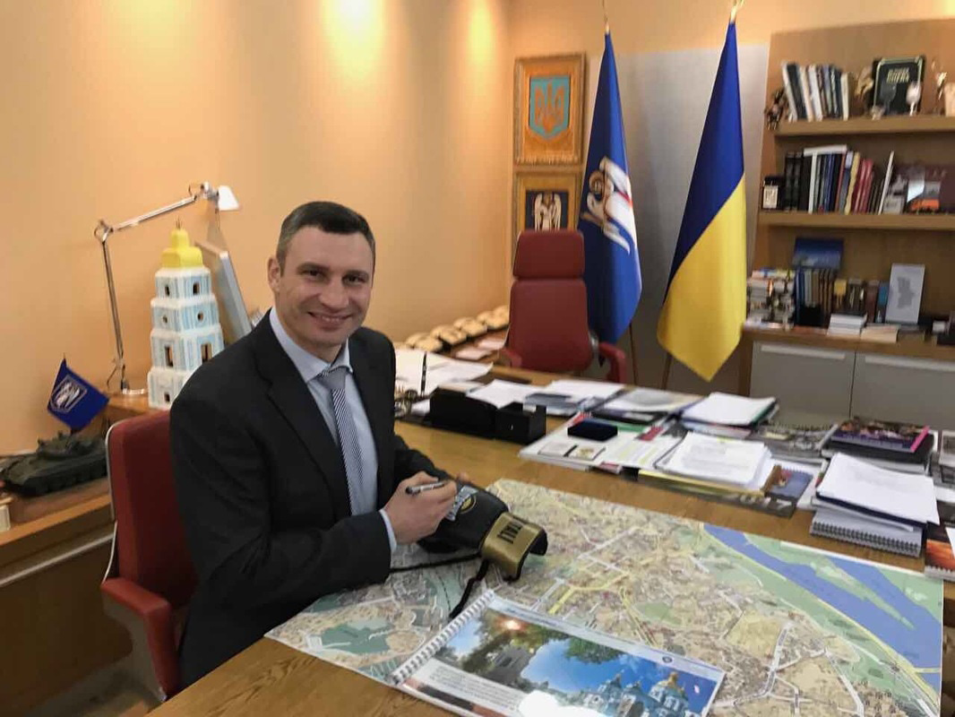 Vitali Klitschko signed and donated their boxing gloves to the Ukrainian Sports Museum